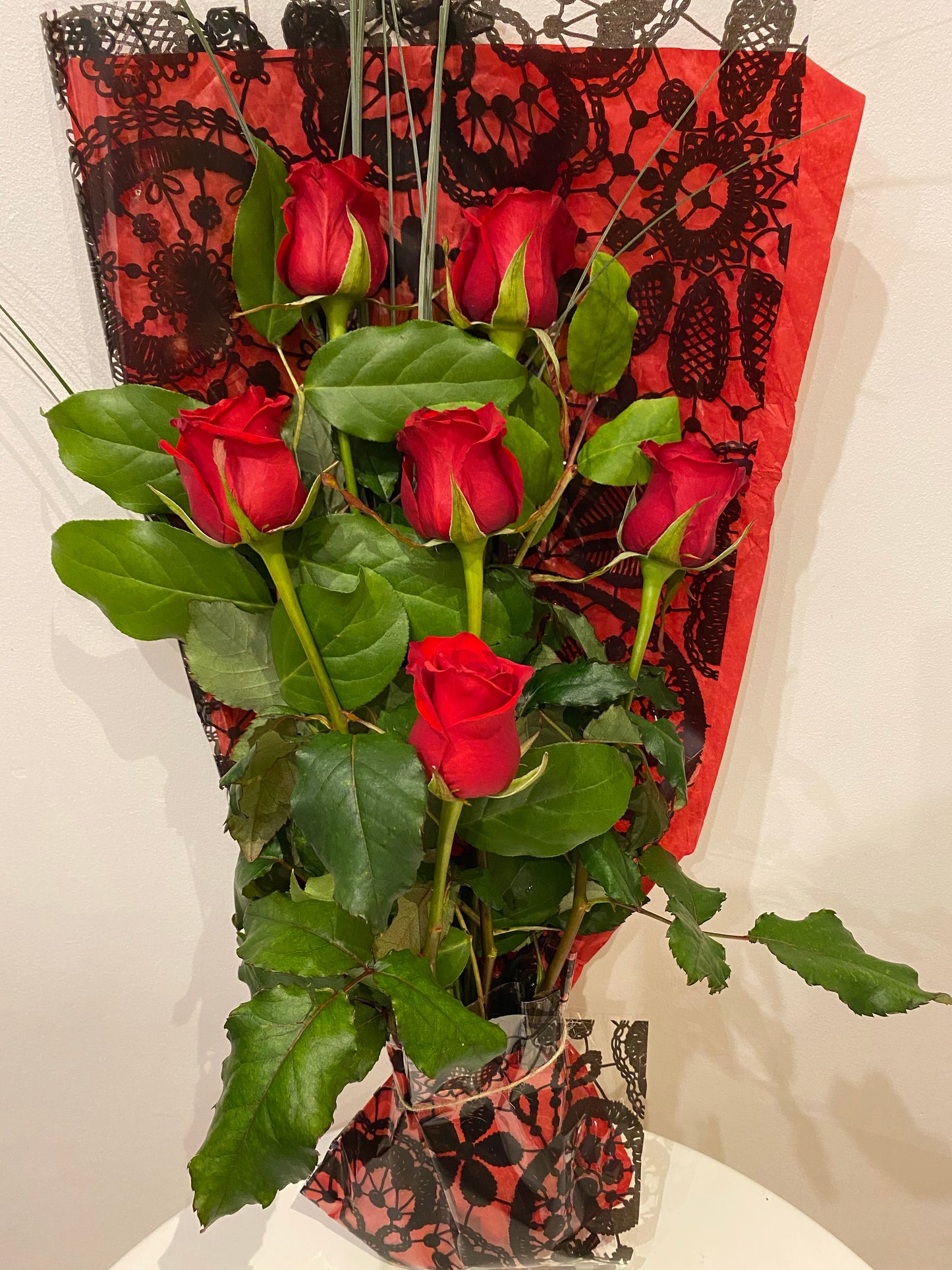UK Postal Red Roses Letterbox