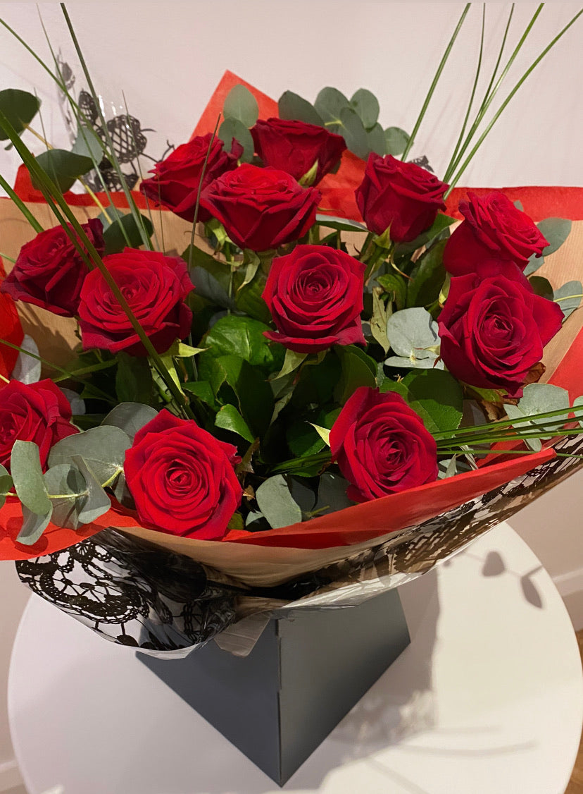 12 Red Roses Design Luxury 12 Red Roses – Flower B Florist
